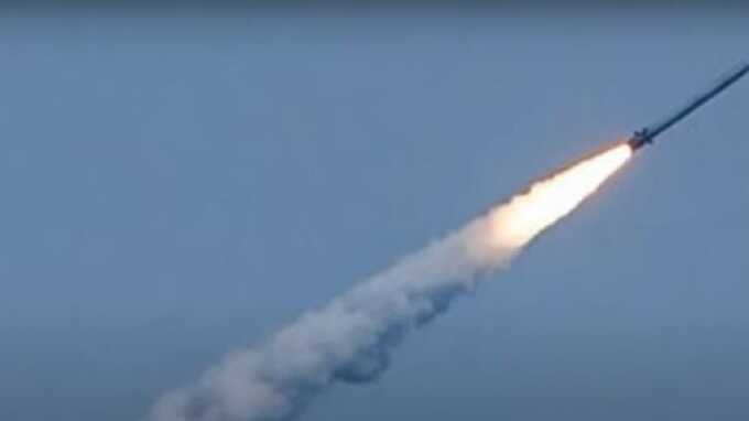 Северная Корея запустила баллистическую ракету в сторону Японского моря